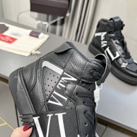 $118.00 USD Valentino High Tops Shoes For Men #1126267