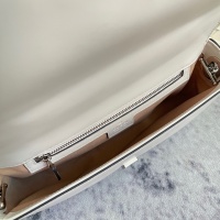 $240.00 USD Gucci AAA Quality Messenger Bags For Women #1126414