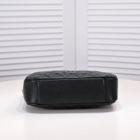 $82.00 USD Chanel AAA Quality Shoulder Bags For Women #1126605