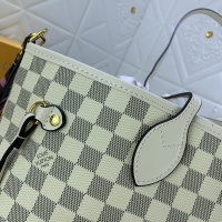 $68.00 USD Louis Vuitton AAA Quality Shoulder Bags For Women #1128175