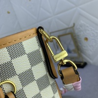 $68.00 USD Louis Vuitton AAA Quality Shoulder Bags For Women #1128177
