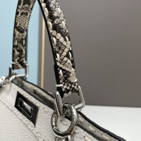 $158.00 USD Fendi AAA Quality Handbags For Women #1128591
