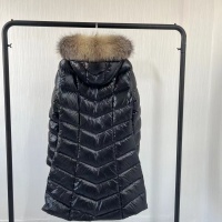 $280.99 USD Moncler Down Feather Coat Long Sleeved For Women #1131290