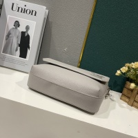 $72.00 USD Louis Vuitton AAA Man Messenger Bags #1132314