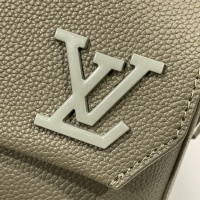 $72.00 USD Louis Vuitton AAA Man Messenger Bags #1132317