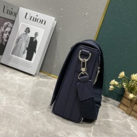 $82.00 USD Louis Vuitton AAA Man Messenger Bags #1132322