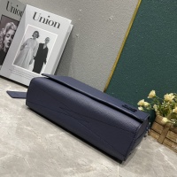 $82.00 USD Louis Vuitton AAA Man Messenger Bags #1132322