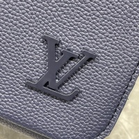 $82.00 USD Louis Vuitton AAA Man Messenger Bags #1132322