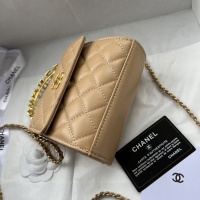 $82.00 USD Chanel AAA Quality Messenger Bags For Women #1132934