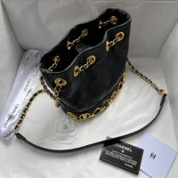 $88.00 USD Chanel AAA Quality Messenger Bags For Women #1132946