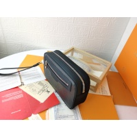 $52.00 USD Louis Vuitton AAA Man Wallets #1133015