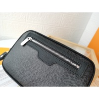 $52.00 USD Louis Vuitton AAA Man Wallets #1133015