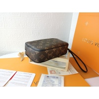 $52.00 USD Louis Vuitton AAA Man Wallets #1133018