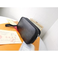 $48.00 USD Louis Vuitton AAA Man Wallets #1133020