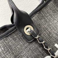 $88.00 USD Chanel AAA Quality Handbags For Women #1133558