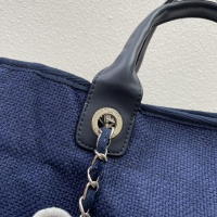 $88.00 USD Chanel AAA Quality Handbags For Women #1133559