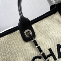 $88.00 USD Chanel AAA Quality Handbags For Women #1133563