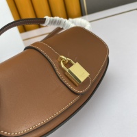 $190.00 USD Celine AAA Quality Messenger Bags For Women #1133701