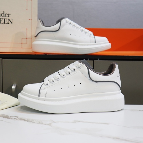 Alexander McQueen Casual Shoes For Women #1133990