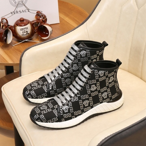 Versace High Tops Shoes For Men #1134395