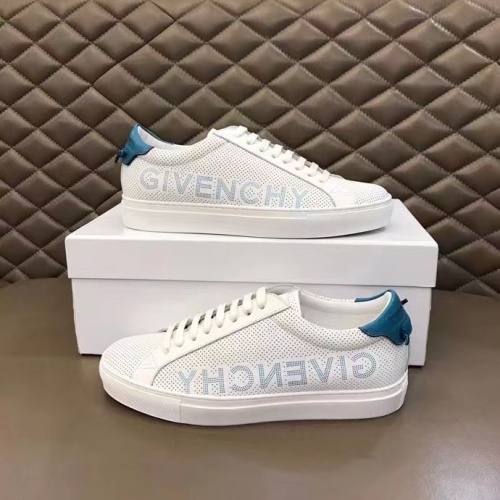 Givenchy Casual Shoes For Men #1134402