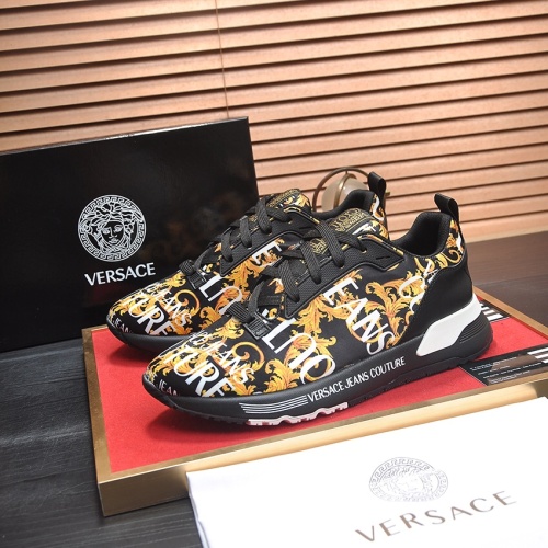 Versace Casual Shoes For Men #1134687