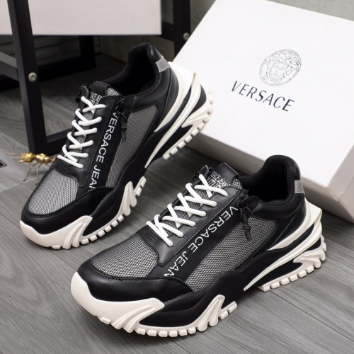 Versace Casual Shoes For Men #1134798