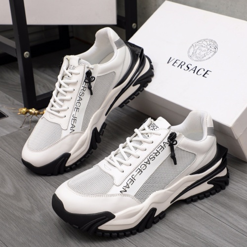 Versace Casual Shoes For Men #1134799