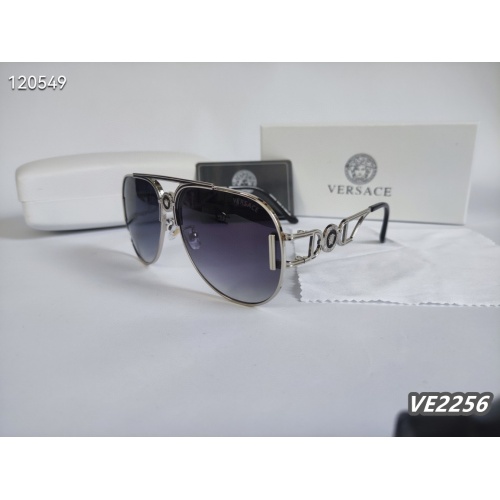 Versace Sunglasses #1135561