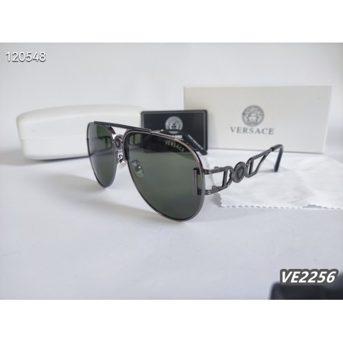 Versace Sunglasses #1135562