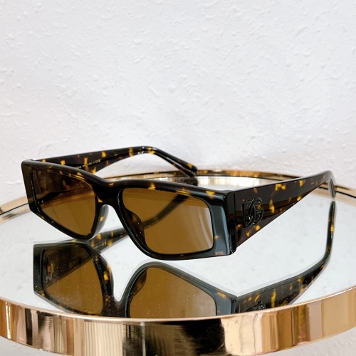 Dolce & Gabbana AAA Quality Sunglasses #1136003