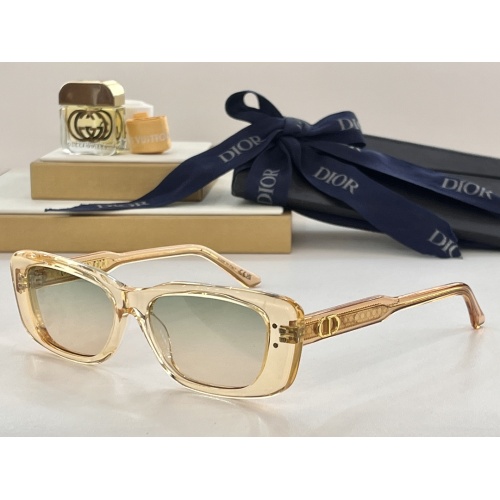Christian Dior AAA Quality Sunglasses #1136148