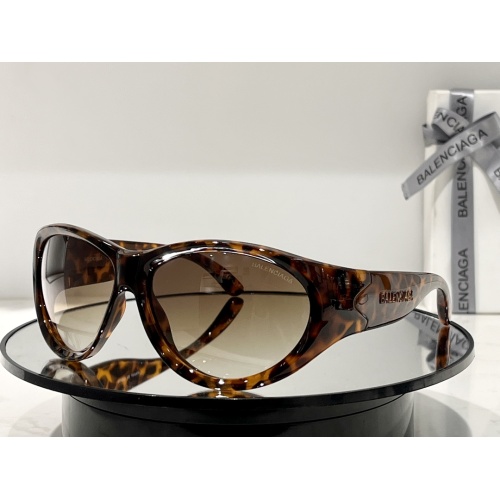 Balenciaga AAA Quality Sunglasses #1136668