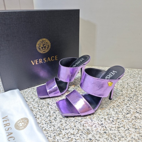 Versace Sandal For Women #1137343