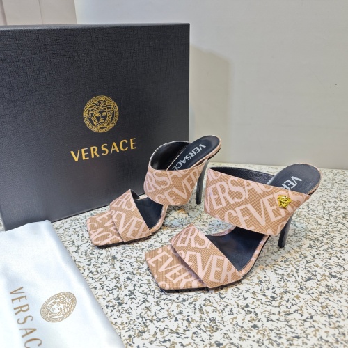 Versace Sandal For Women #1137352