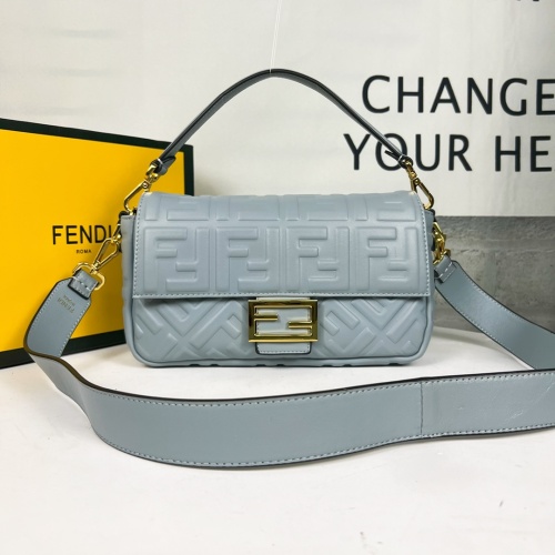 Fendi AAA Quality Messenger Bags For Women #1138337
