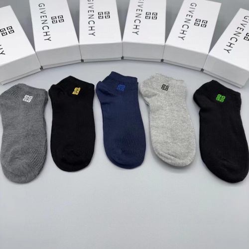 Givenchy Socks #1138432 $29.00 USD, Wholesale Replica Givenchy Socks