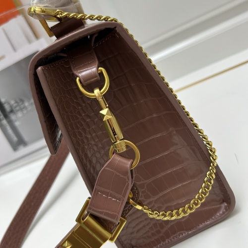 Replica Valentino AAA Quality Messenger Bags For Women #1138607 $108.00 USD for Wholesale