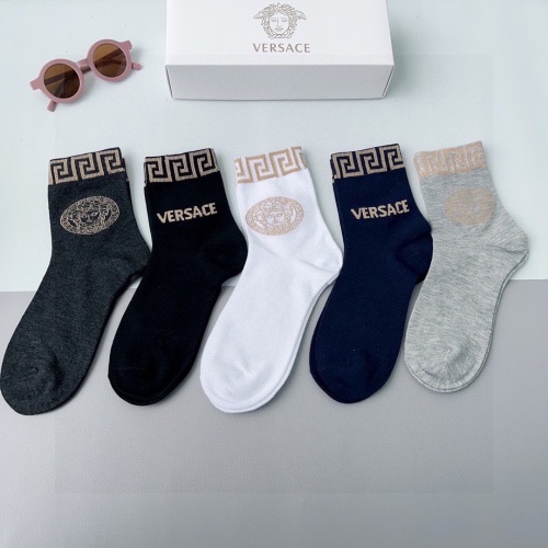 Versace Socks For Men #1139069
