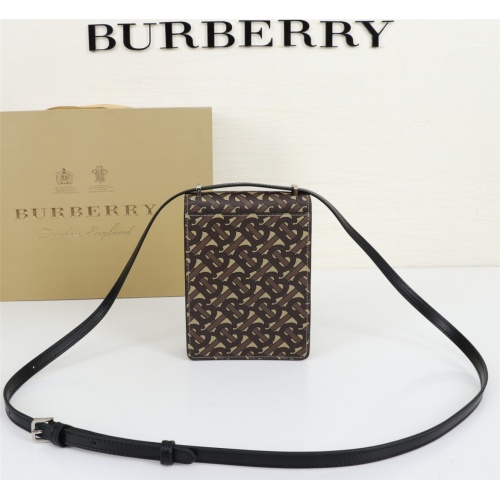 Replica Burberry AAA Quality Messenger Bags For Women #1139926 $102.00 USD for Wholesale