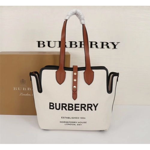 Burberry AAA Quality Shoulder Bags For Women #1139965 $115.00 USD, Wholesale Replica Burberry AAA Quality Shoulder Bags