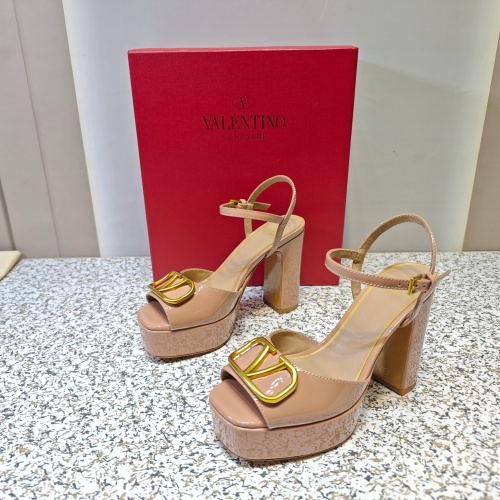 Valentino Sandal For Women #1140857