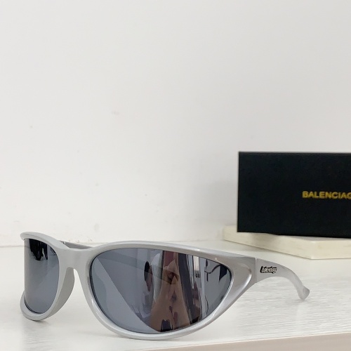 Balenciaga AAA Quality Sunglasses #1142251