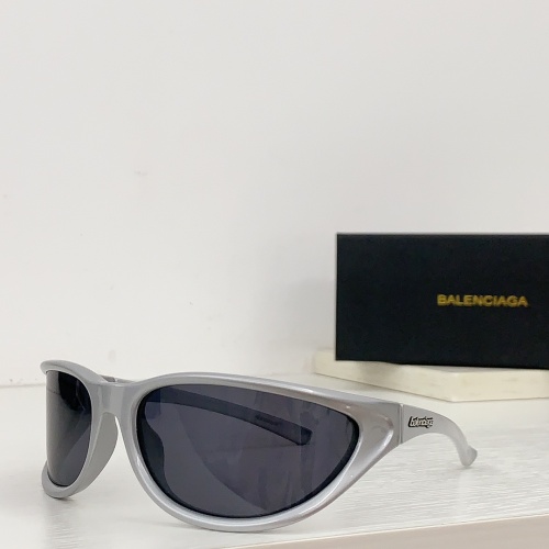 Balenciaga AAA Quality Sunglasses #1142252