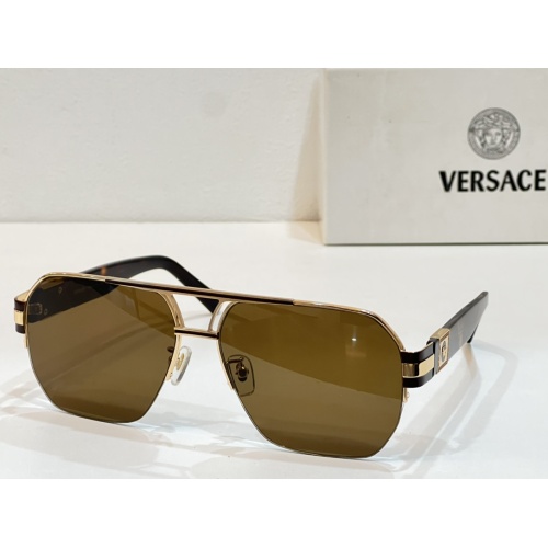 Versace AAA Quality Sunglasses #1143362