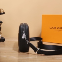$92.00 USD Louis Vuitton AAA Man Messenger Bags #1137575