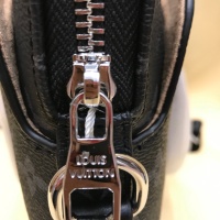 $115.00 USD Louis Vuitton AAA Man Handbags #1137728