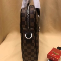 $115.00 USD Louis Vuitton AAA Man Handbags #1137732