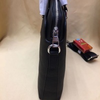 $118.00 USD Louis Vuitton AAA Man Handbags #1137734