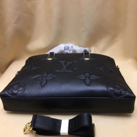 $118.00 USD Louis Vuitton AAA Man Handbags #1137743